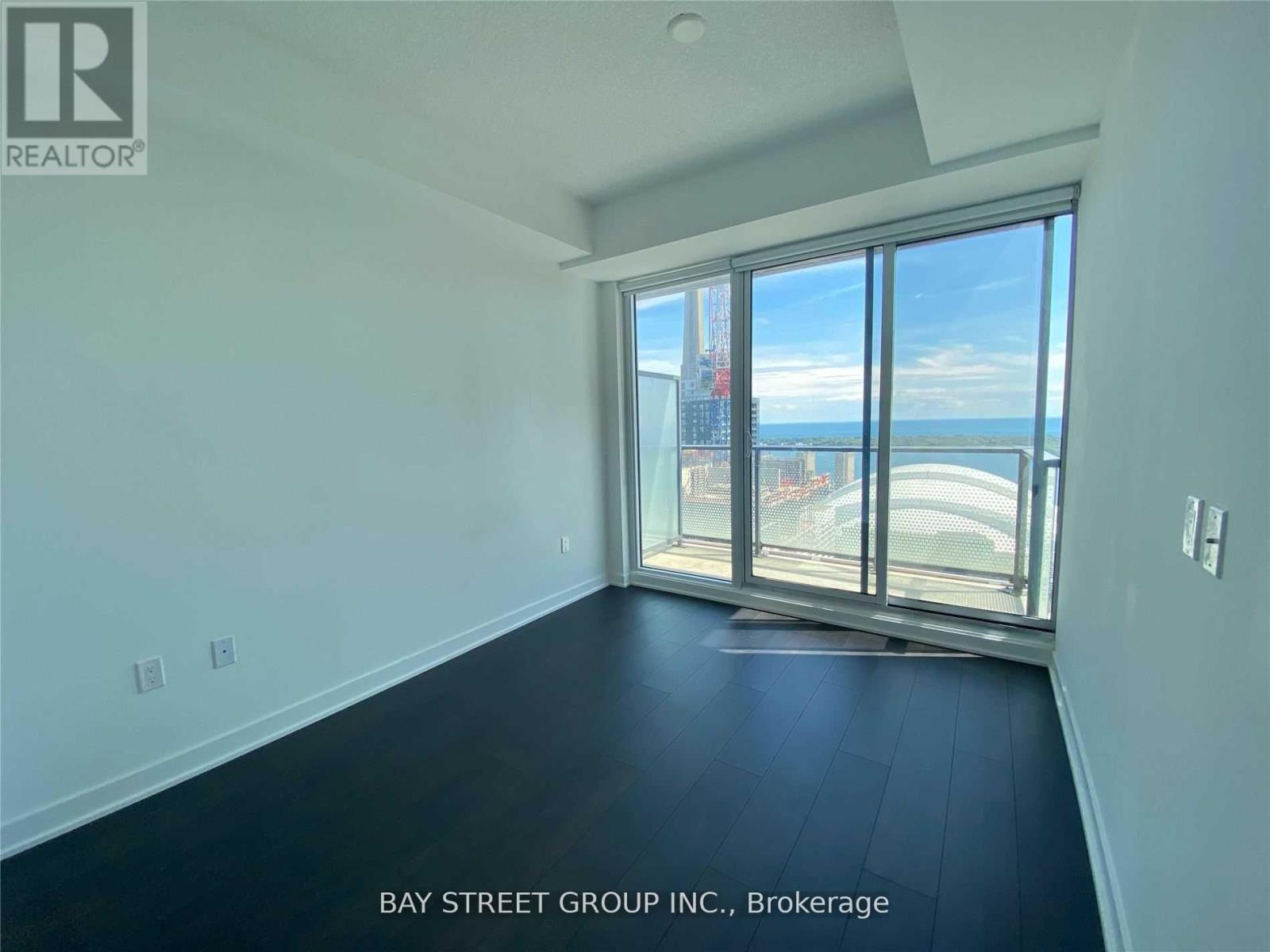 4801 - 125 Blue Jays Way, Toronto (Waterfront Communities), Ontario  M5V 0C4 - Photo 7 - C12629184