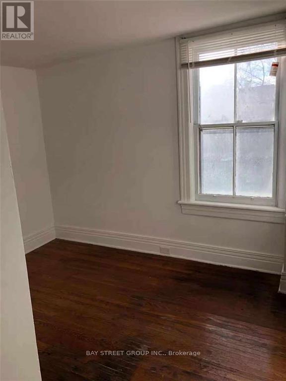 440 Delaware Avenue, Toronto, Ontario  M6H 2T9 - Photo 11 - W12629172