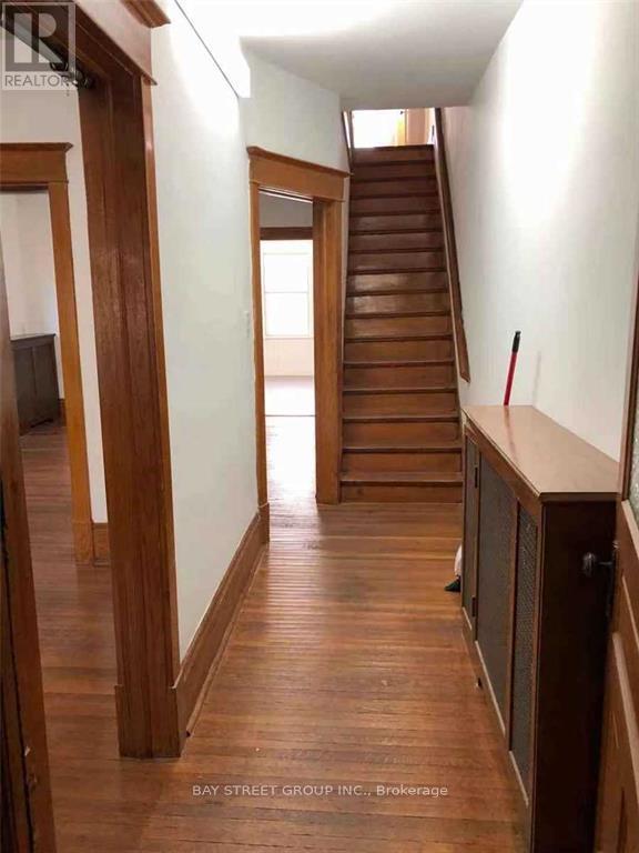 440 Delaware Avenue, Toronto, Ontario  M6H 2T9 - Photo 2 - W12629172