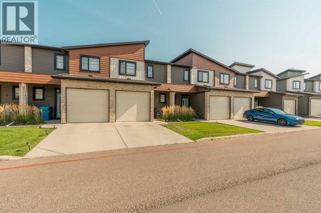 4, 414 Highlands Boulevard W, Lethbridge, Alberta  T1J 5K5 - Photo 2 - A2274974