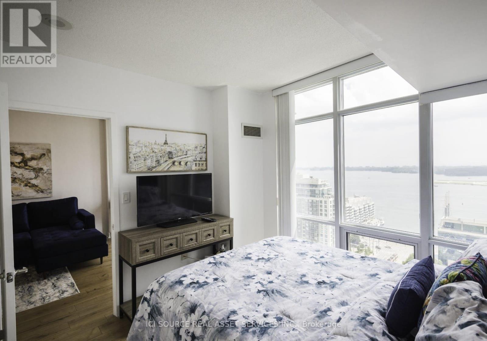 2612 - 11 Brunel Court, Toronto (Waterfront Communities), Ontario  M5V 3Y3 - Photo 12 - C12629190