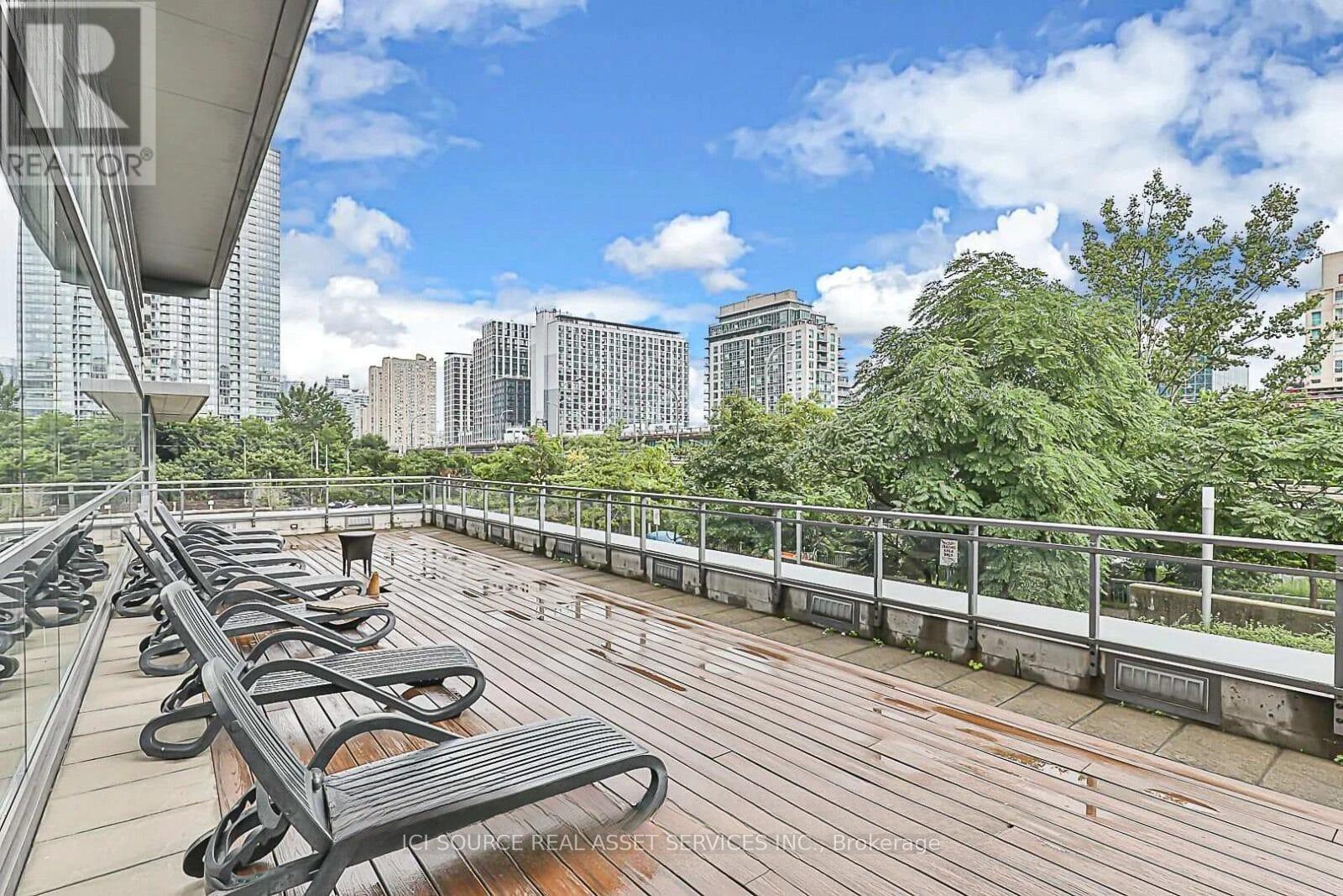 2612 - 11 Brunel Court, Toronto (Waterfront Communities), Ontario  M5V 3Y3 - Photo 17 - C12629190