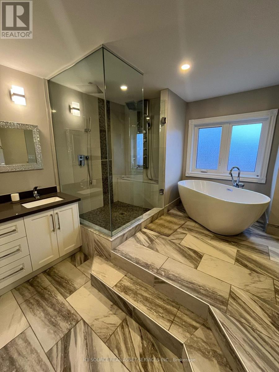 Upper - 419 Seneca Court, Newmarket (Summerhill Estates), Ontario  L3X 2C8 - Photo 26 - N12629196