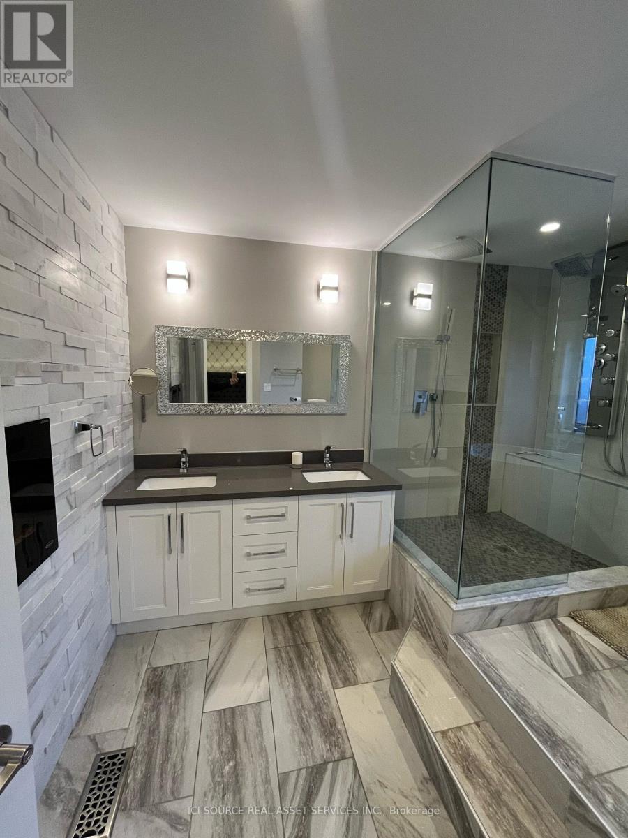 Upper - 419 Seneca Court, Newmarket (Summerhill Estates), Ontario  L3X 2C8 - Photo 27 - N12629196