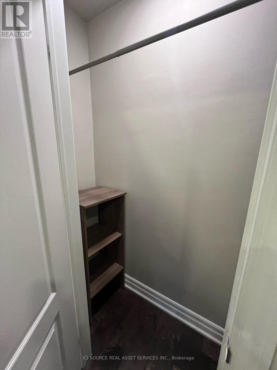 Upper - 419 Seneca Court, Newmarket (Summerhill Estates), Ontario  L3X 2C8 - Photo 35 - N12629196