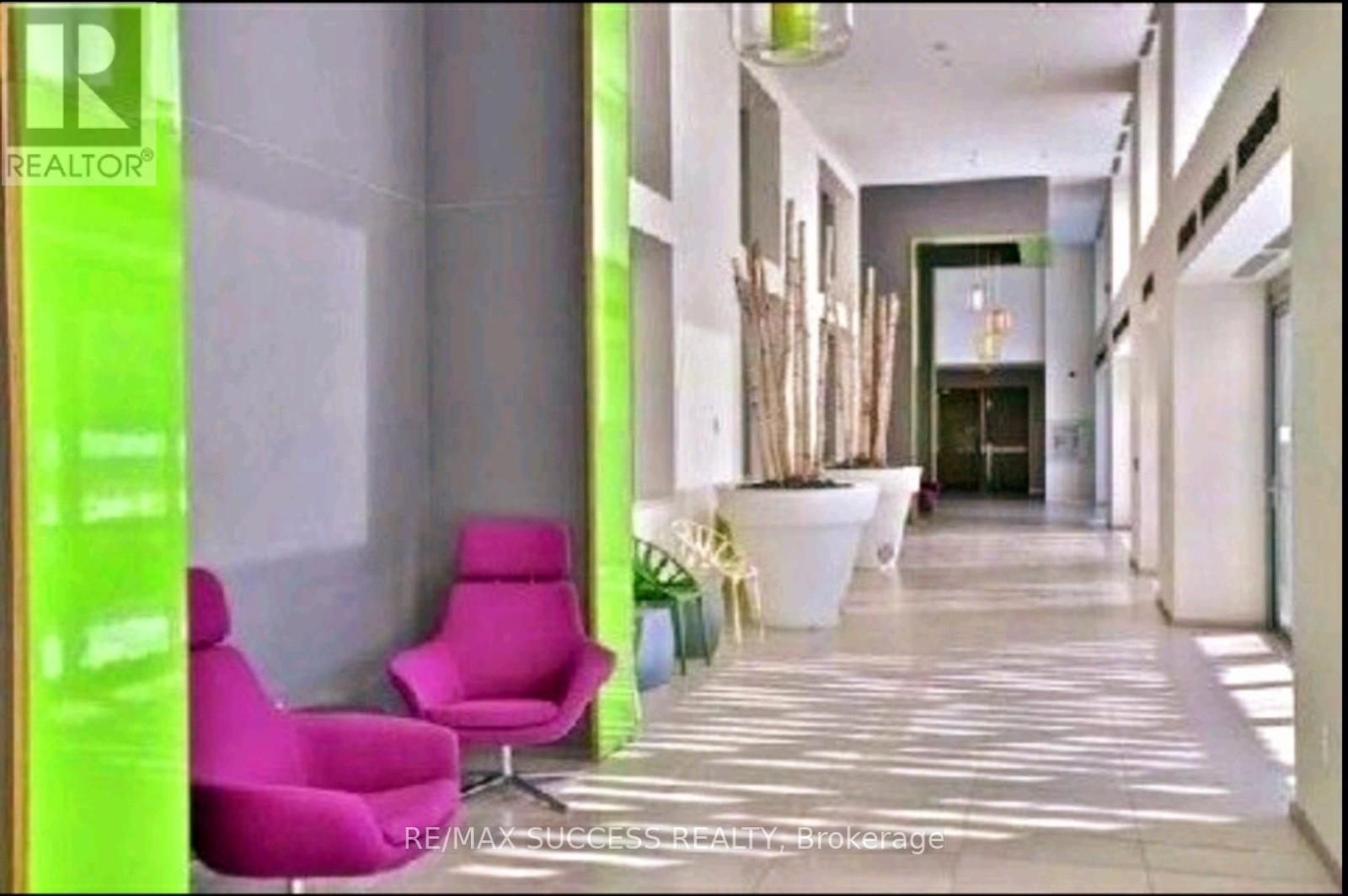 408 - 365 Prince Of Wales Drive, Mississauga, Ontario  L5B 0G6 - Photo 13 - W12606030