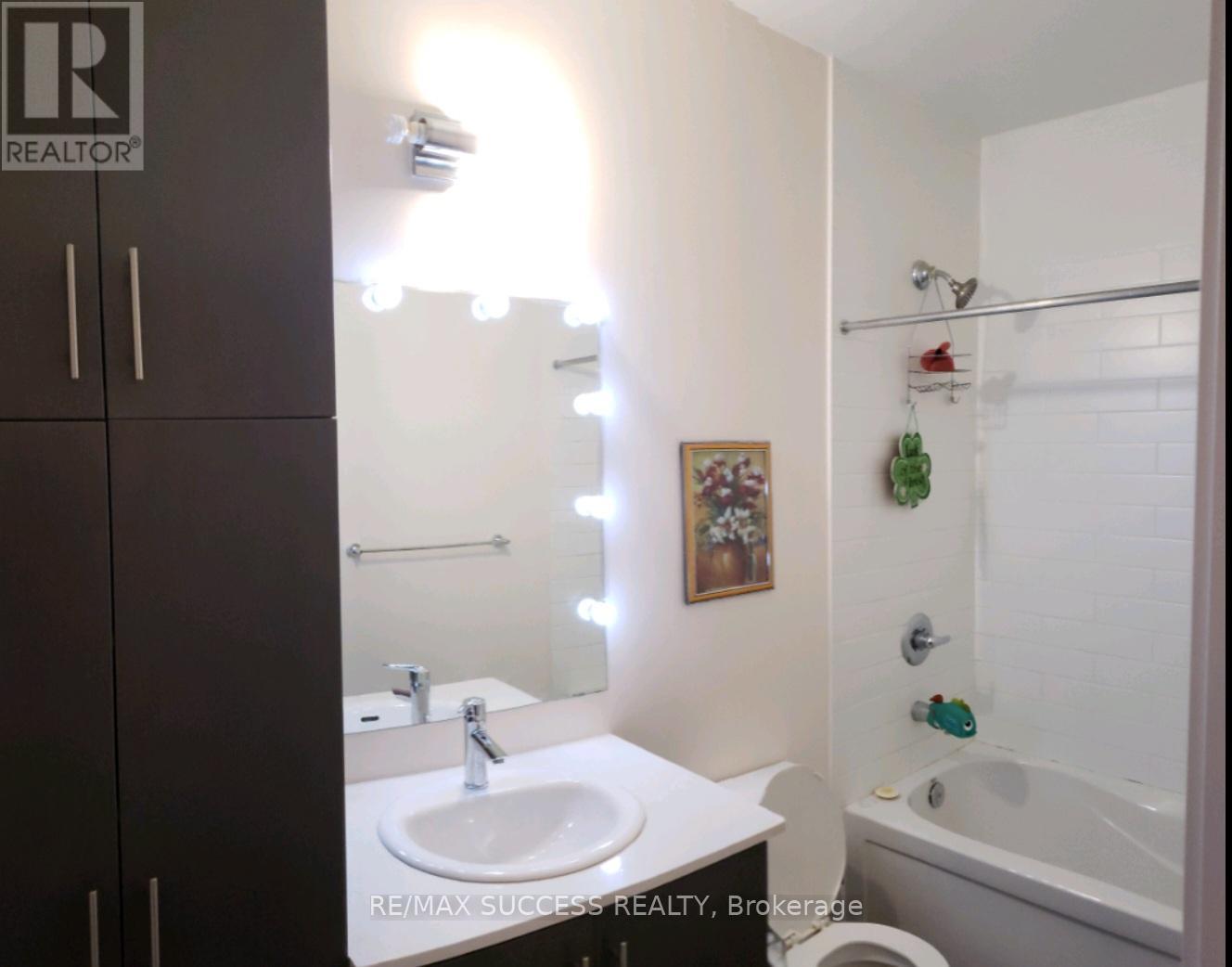 408 - 365 Prince Of Wales Drive, Mississauga, Ontario  L5B 0G6 - Photo 16 - W12606030