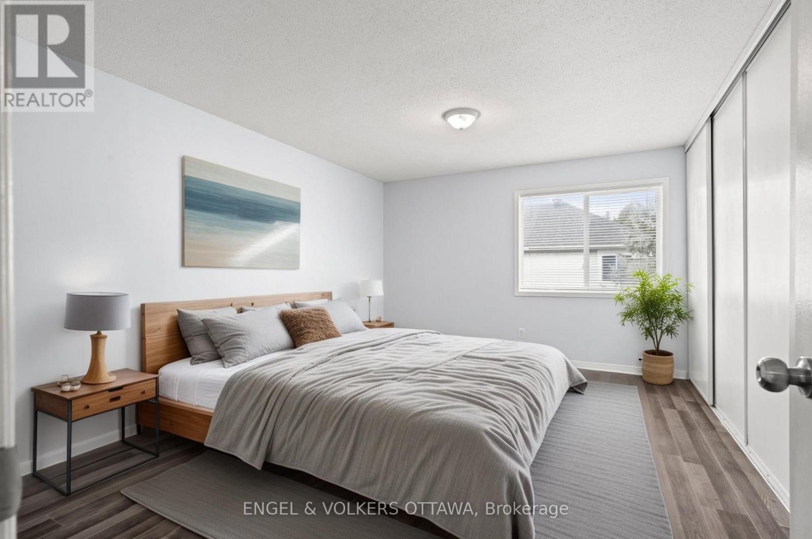 142 Wharhol Private, Ottawa, Ontario K2H 1G5 - Photo 20 - X12463500