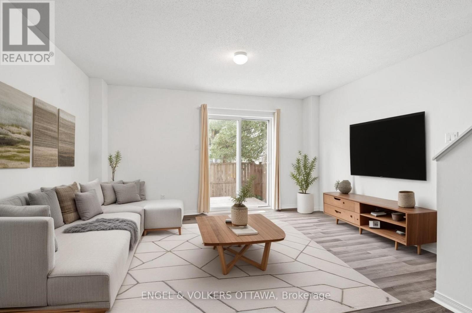 142 Wharhol Private, Ottawa, Ontario K2H 1G5 - Photo 23 - X12463500