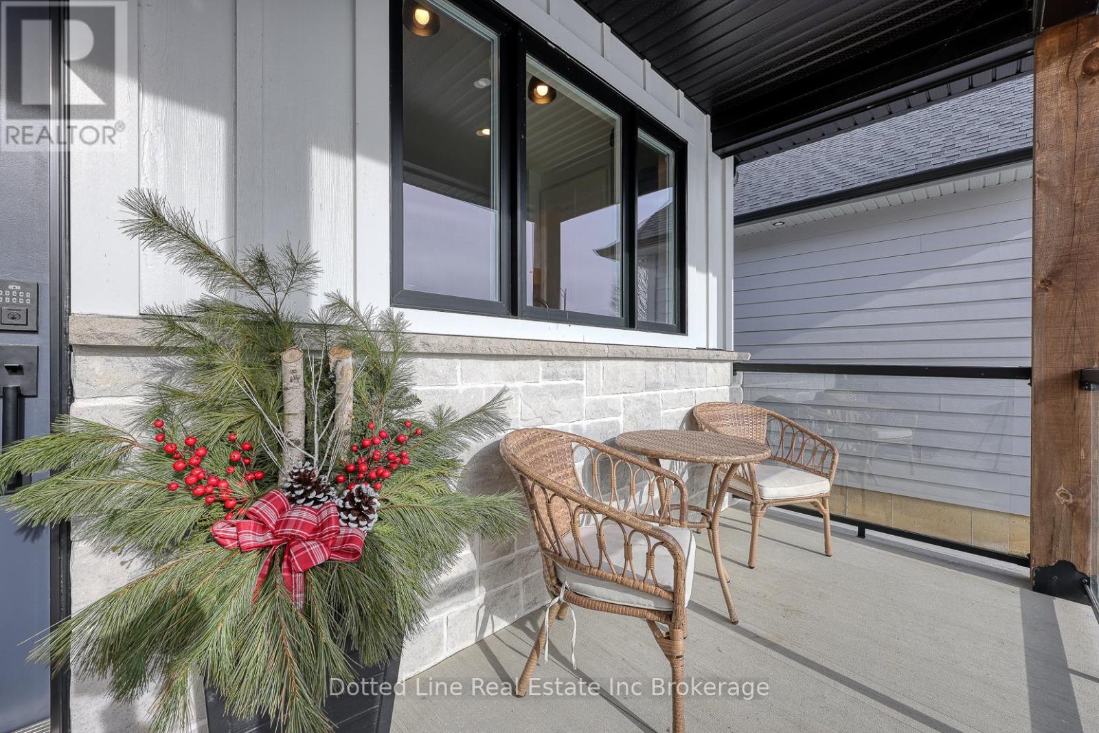 7 Charles Court, Bayham (Port Burwell), Ontario  N0J 1T0 - Photo 3 - X12629216