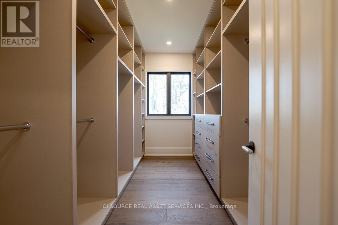 38 Ridgevale Drive, Toronto, Ontario  M6A 1K8 - Photo 20 - C12629210