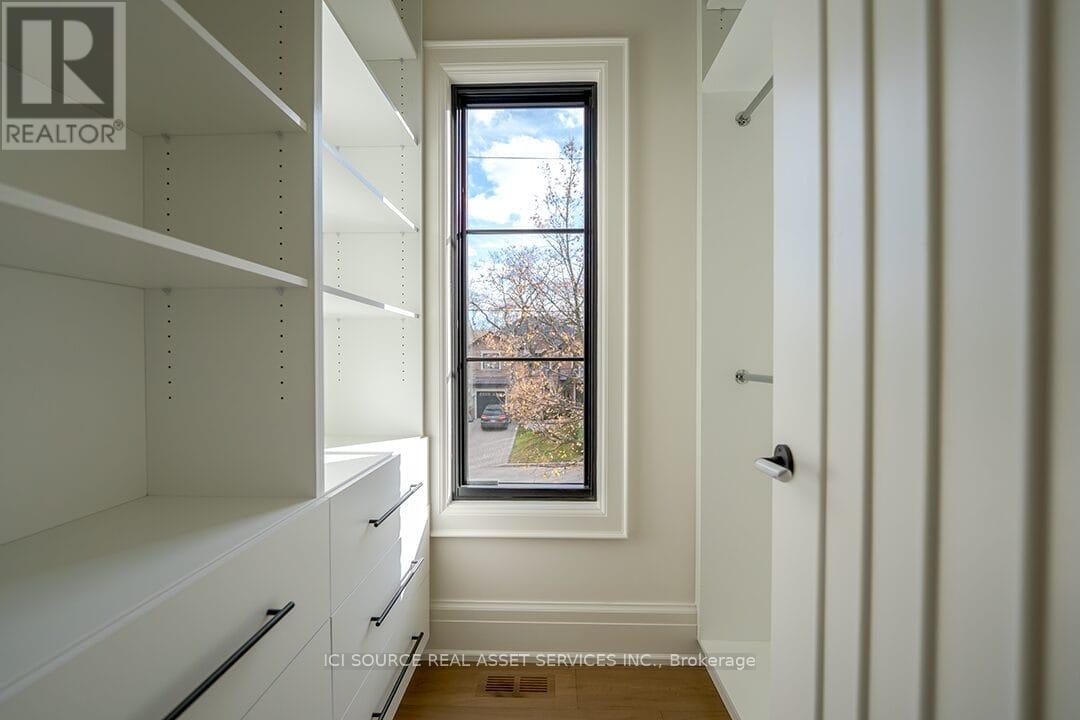 38 Ridgevale Drive, Toronto, Ontario  M6A 1K8 - Photo 27 - C12629210