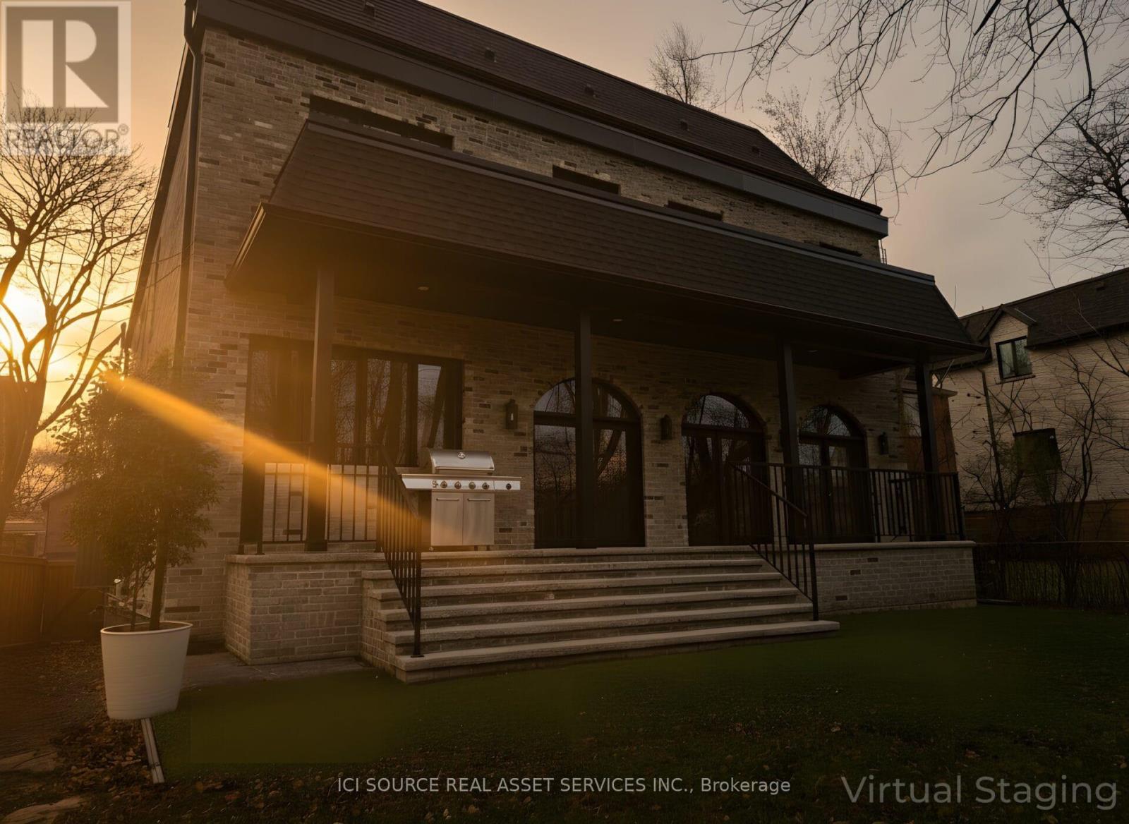 38 Ridgevale Drive, Toronto, Ontario  M6A 1K8 - Photo 39 - C12629210