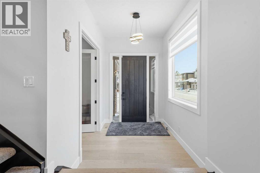 154 Aspen Summit Close Sw, Calgary, Alberta  T3H 6B3 - Photo 2 - A2273645