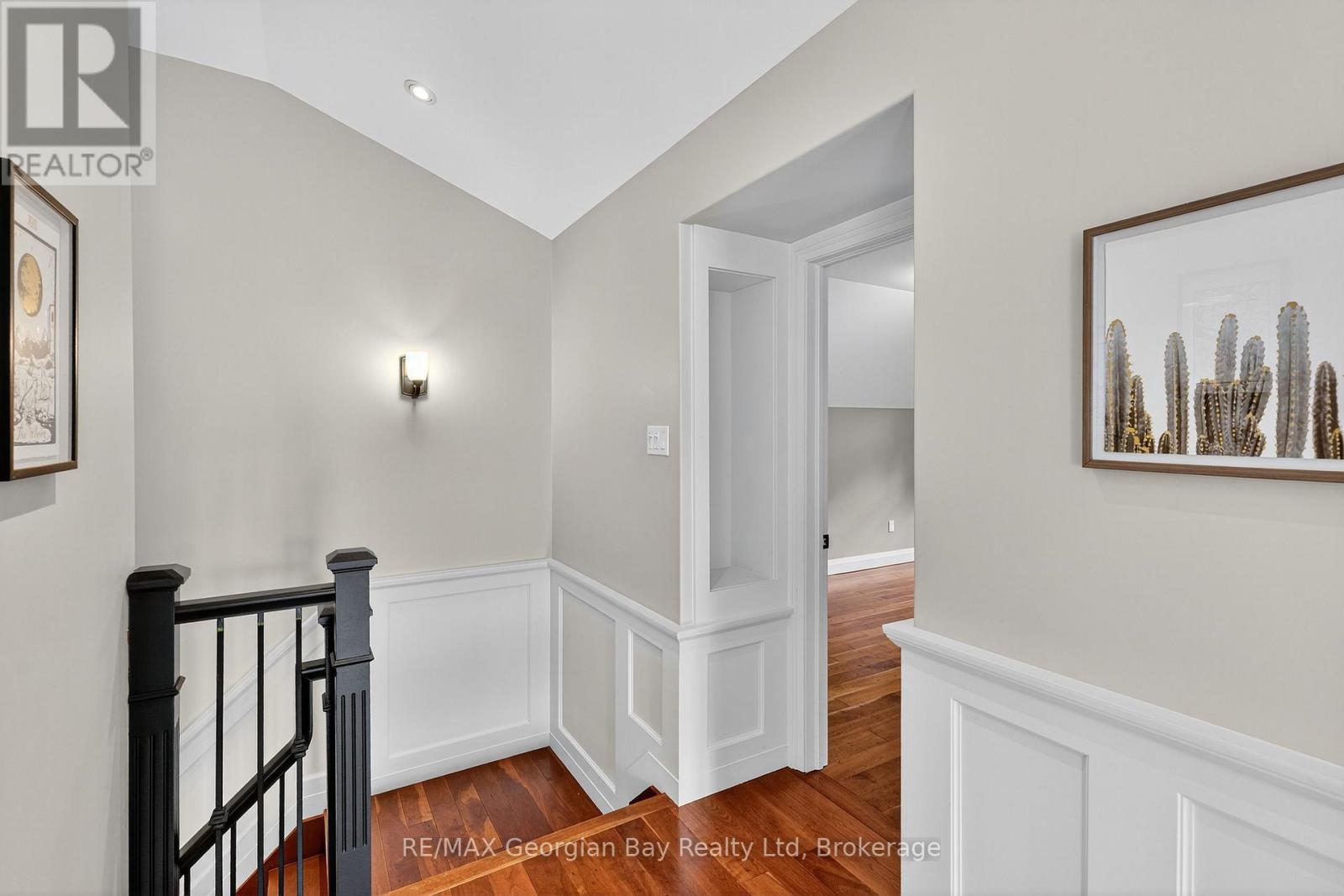 105 Duckworth Street, Barrie, Ontario L4M 3V9 - Photo 20 - S12629236