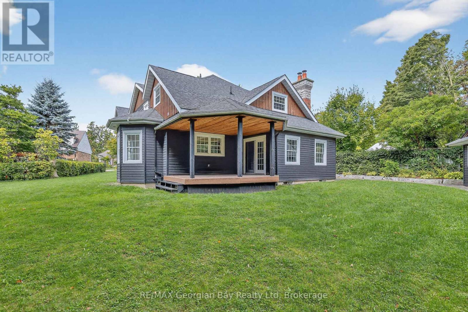 105 Duckworth Street, Barrie, Ontario L4M 3V9 - Photo 42 - S12629236