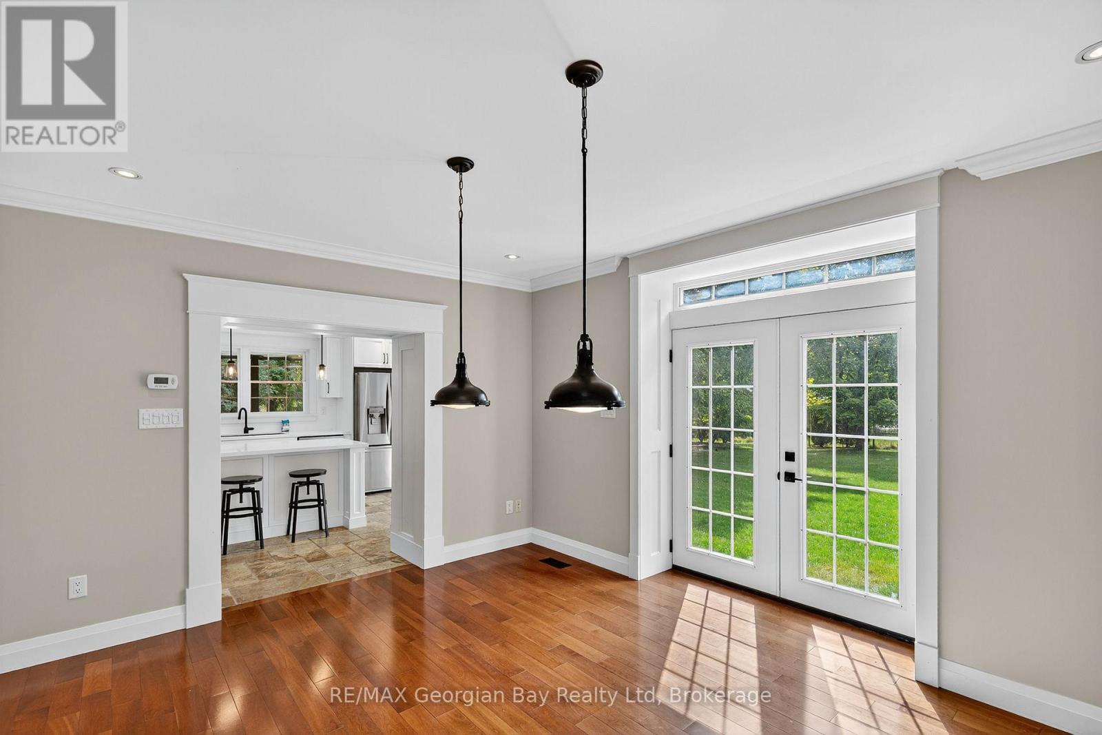 105 Duckworth Street, Barrie, Ontario L4M 3V9 - Photo 7 - S12629236