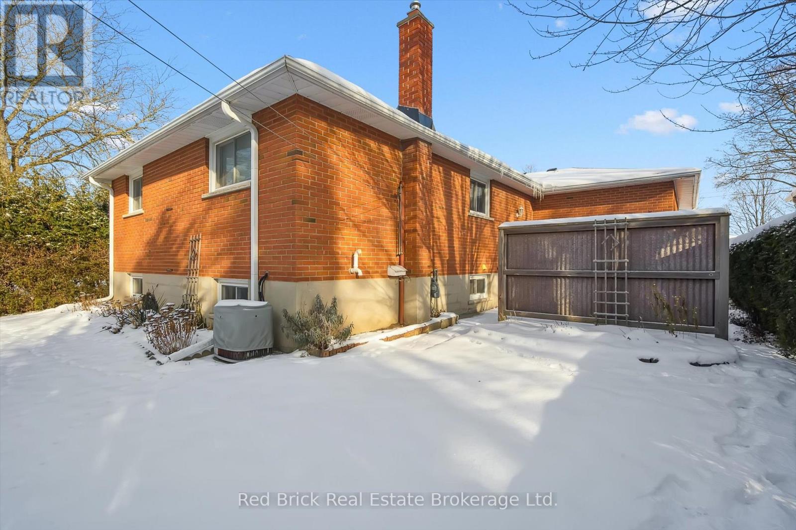 32 Algoma Drive S, Guelph, Ontario N1E 1C7 - Photo 39 - X12629230