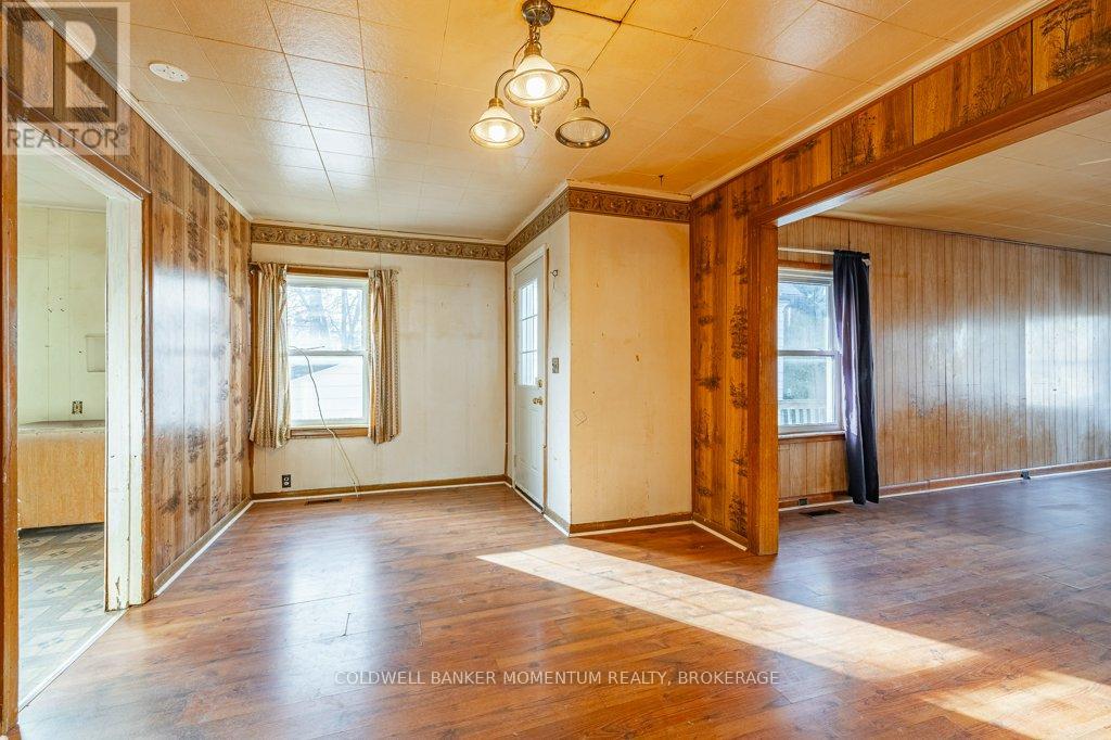 60 Page Street, St. Catharines, Ontario  L2R 4A7 - Photo 13 - X12629222