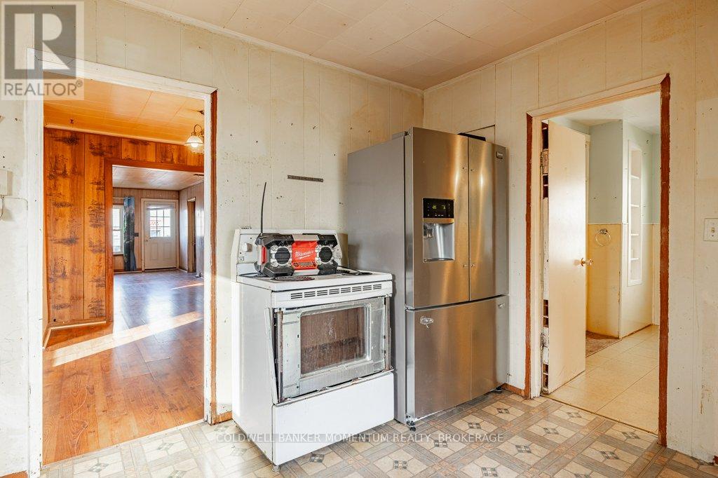 60 Page Street, St. Catharines, Ontario  L2R 4A7 - Photo 19 - X12629222