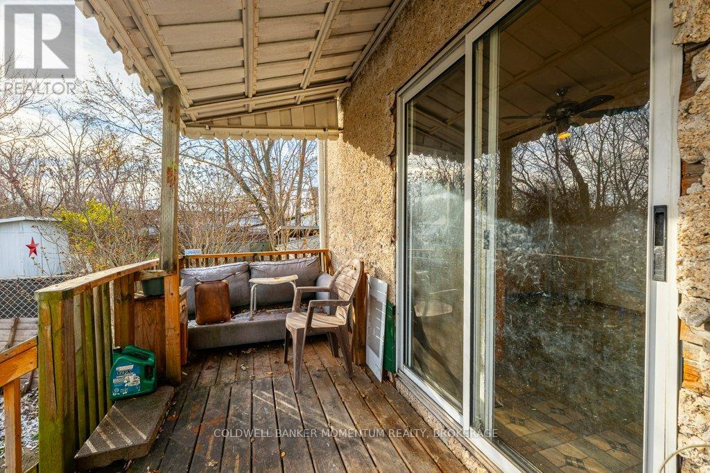 60 Page Street, St. Catharines, Ontario  L2R 4A7 - Photo 35 - X12629222