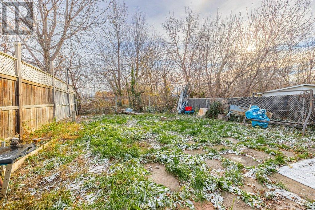 60 Page Street, St. Catharines, Ontario  L2R 4A7 - Photo 36 - X12629222