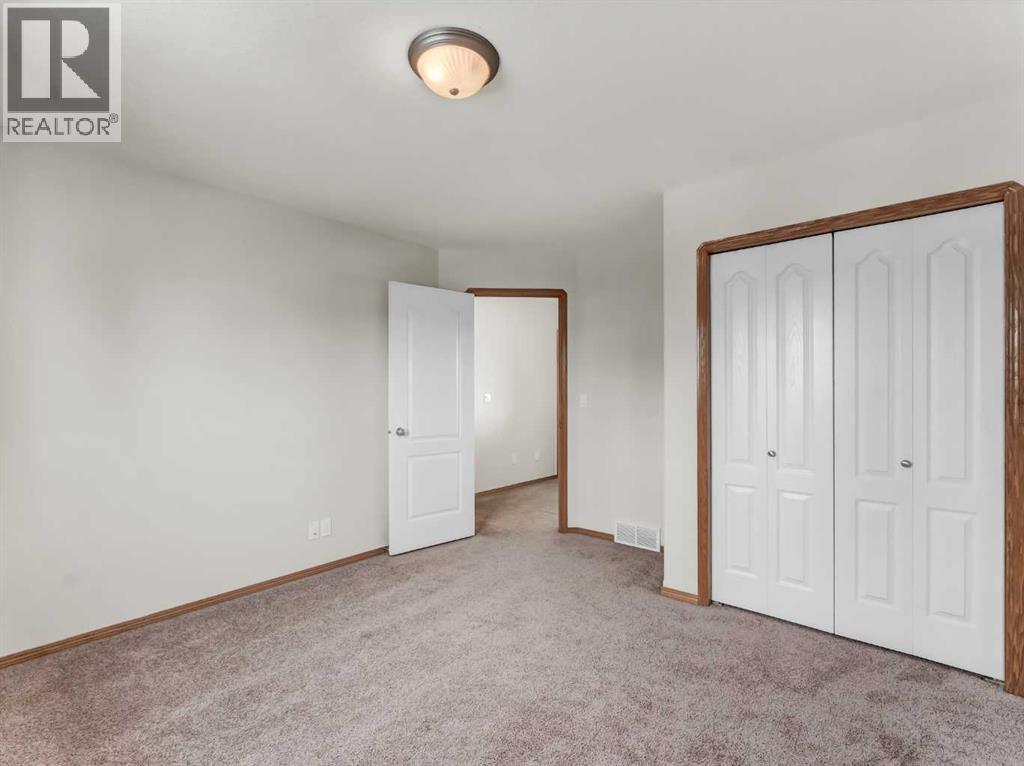 18 Vista Close Se, Medicine Hat, Alberta T1B 0A9 - Photo 22 - A2273526