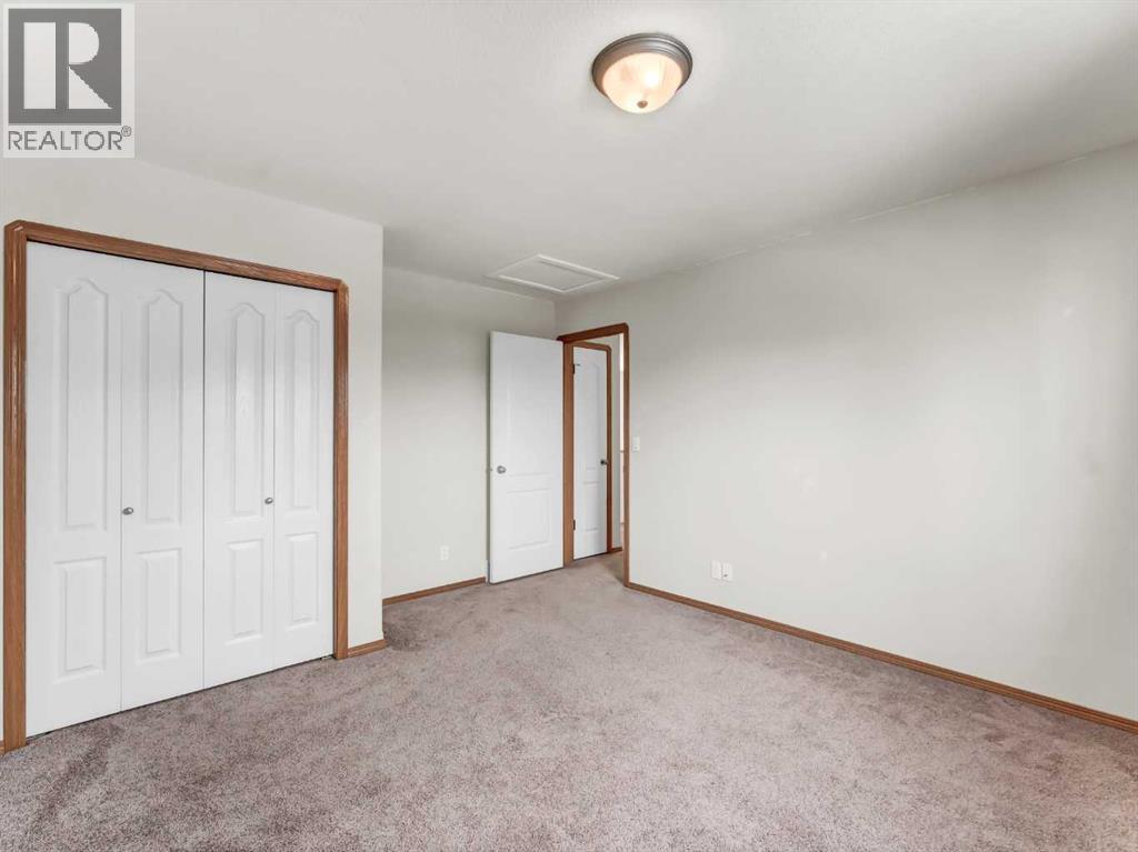 18 Vista Close Se, Medicine Hat, Alberta T1B 0A9 - Photo 24 - A2273526