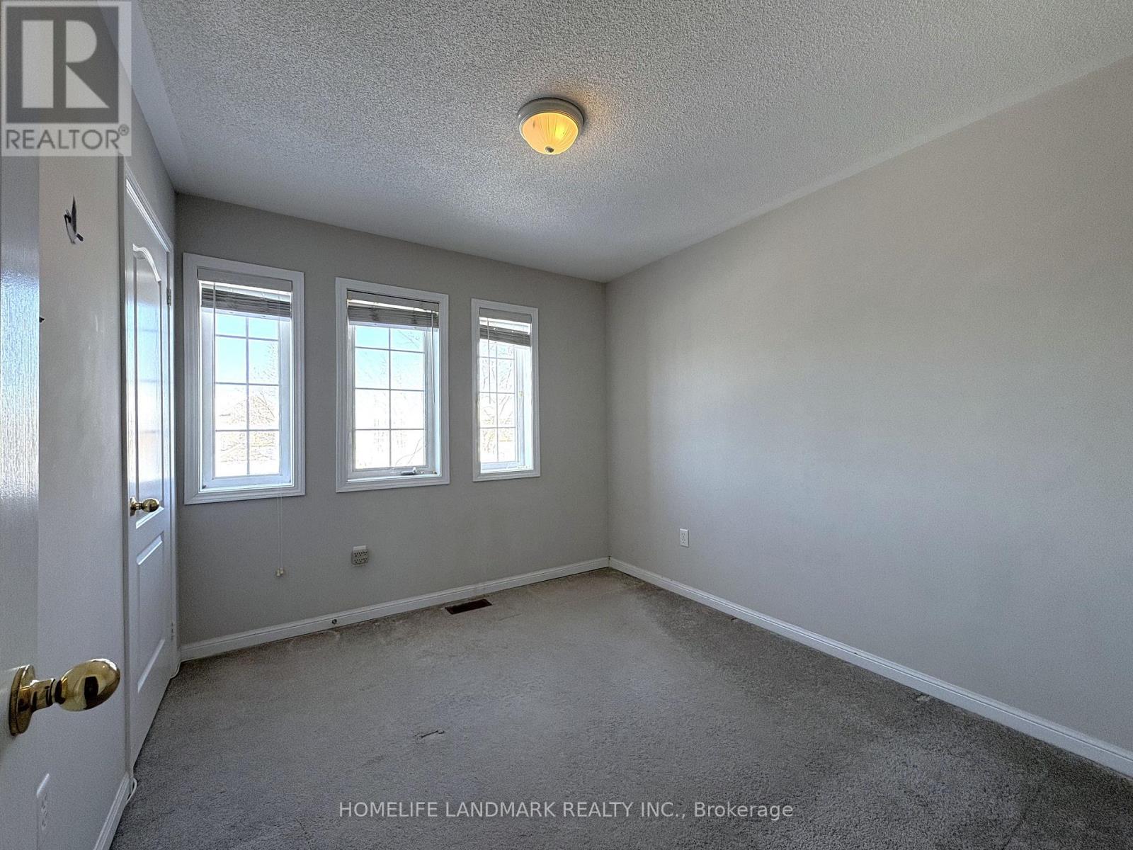 27 Devonwood Drive, Markham (Berczy), Ontario  L6C 3A7 - Photo 10 - N12629242