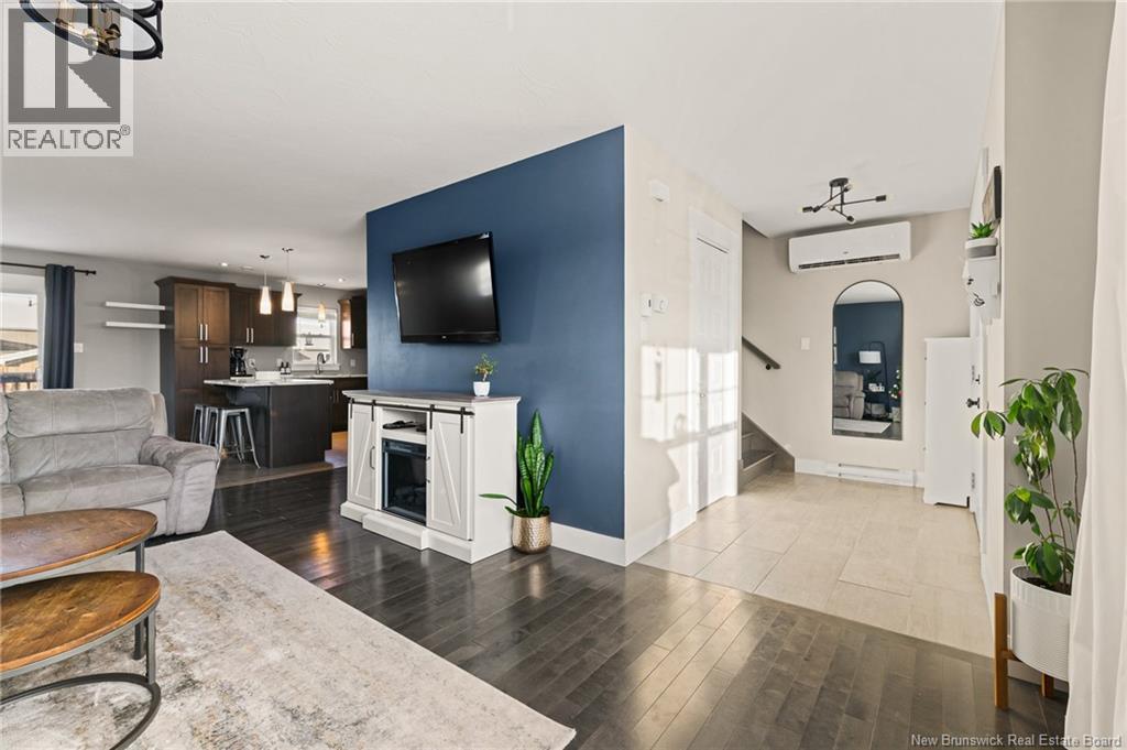 25 Brevet Street, Moncton, New Brunswick E1G 5S5 - Photo 3 - NB131128
