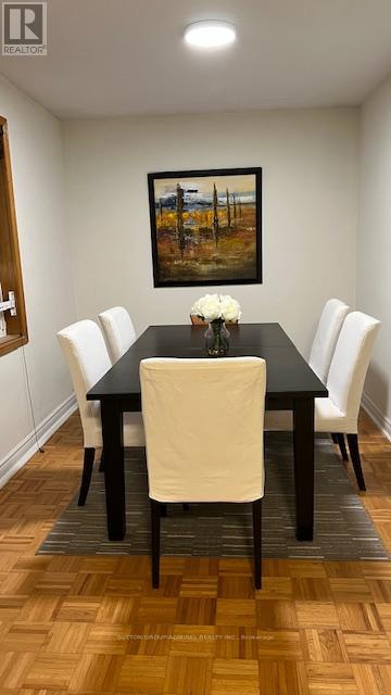 35 Verwood Avenue, Toronto, Ontario  M3H 2K6 - Photo 3 - C12628288