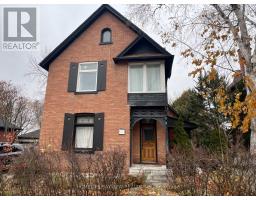 30 QUEEN STREET, Innisfil, Ontario