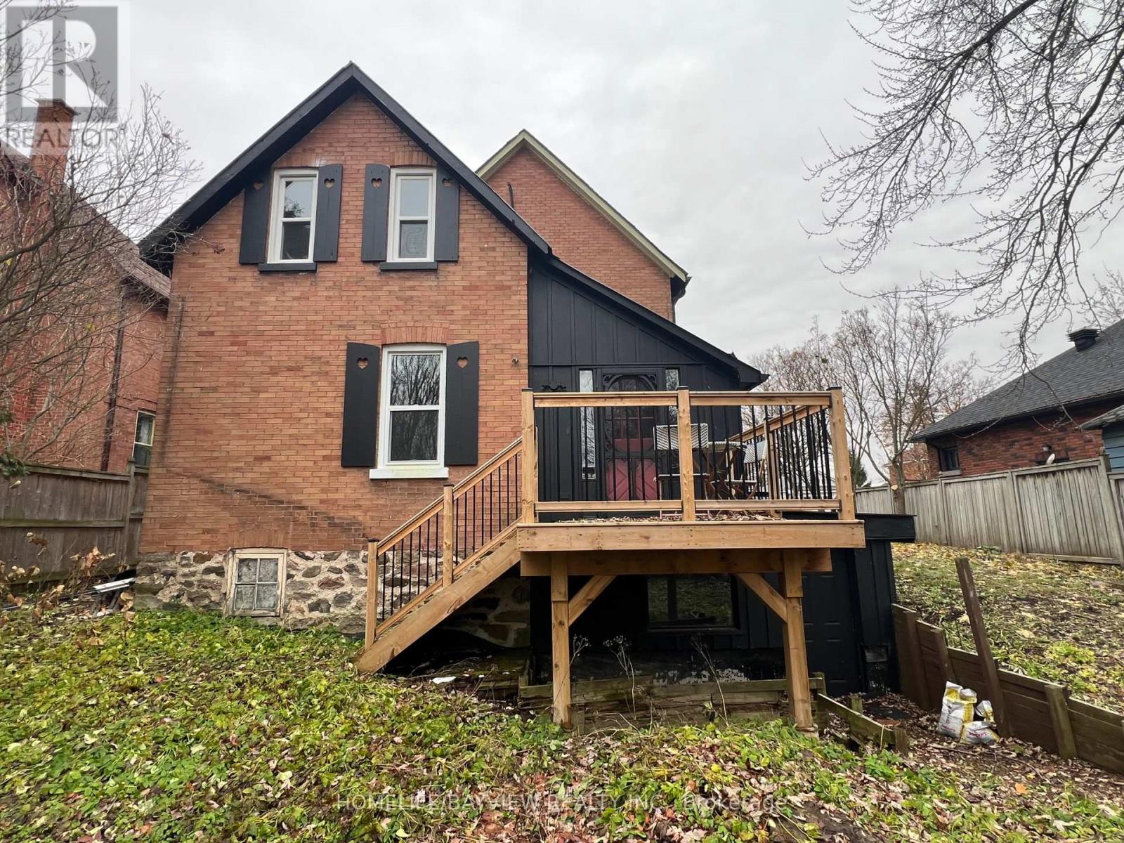 30 Queen Street, Innisfil, Ontario  L0L 1L0 - Photo 12 - N12629200