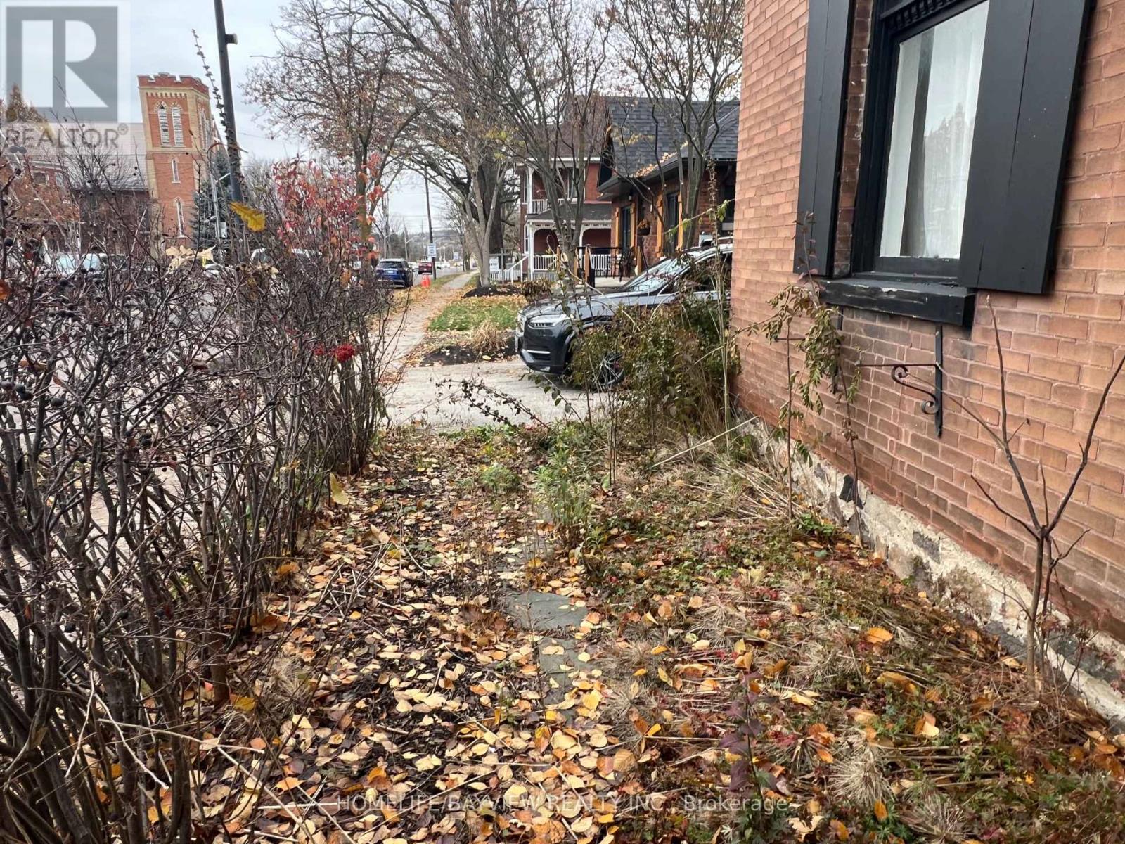 30 Queen Street, Innisfil, Ontario  L0L 1L0 - Photo 8 - N12629200