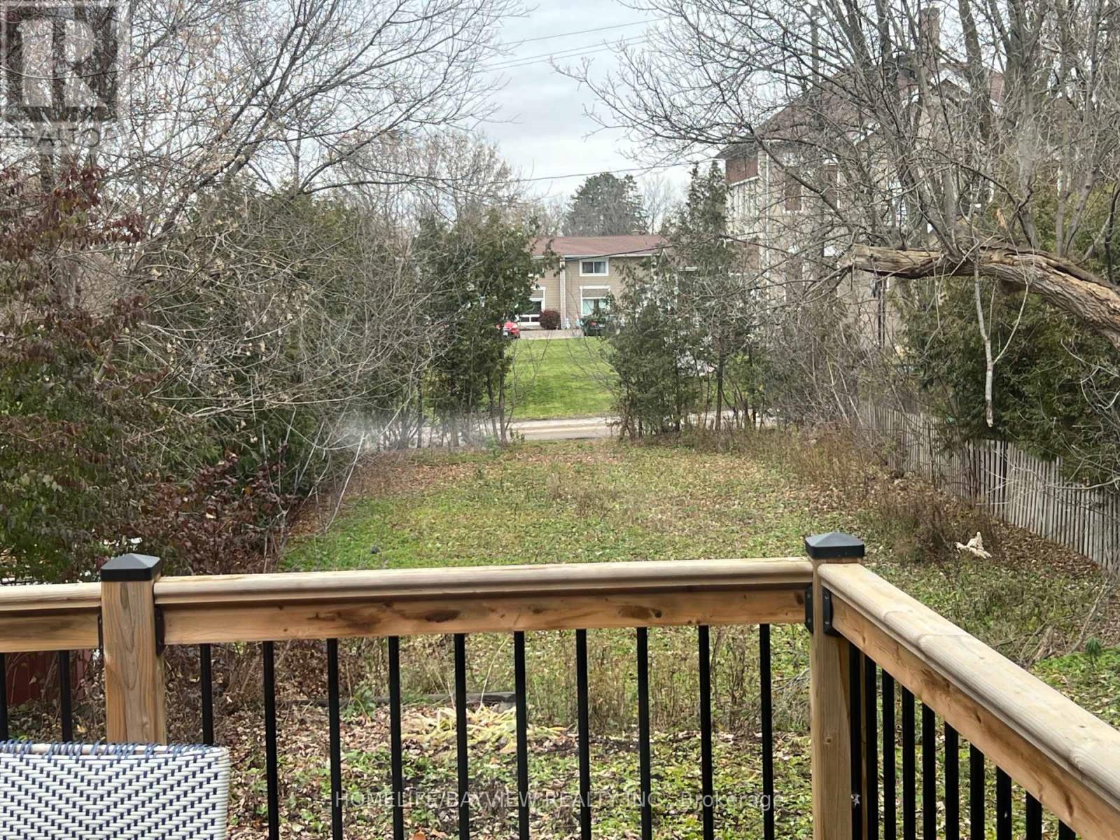 30 Queen Street, Innisfil, Ontario  L0L 1L0 - Photo 9 - N12629200