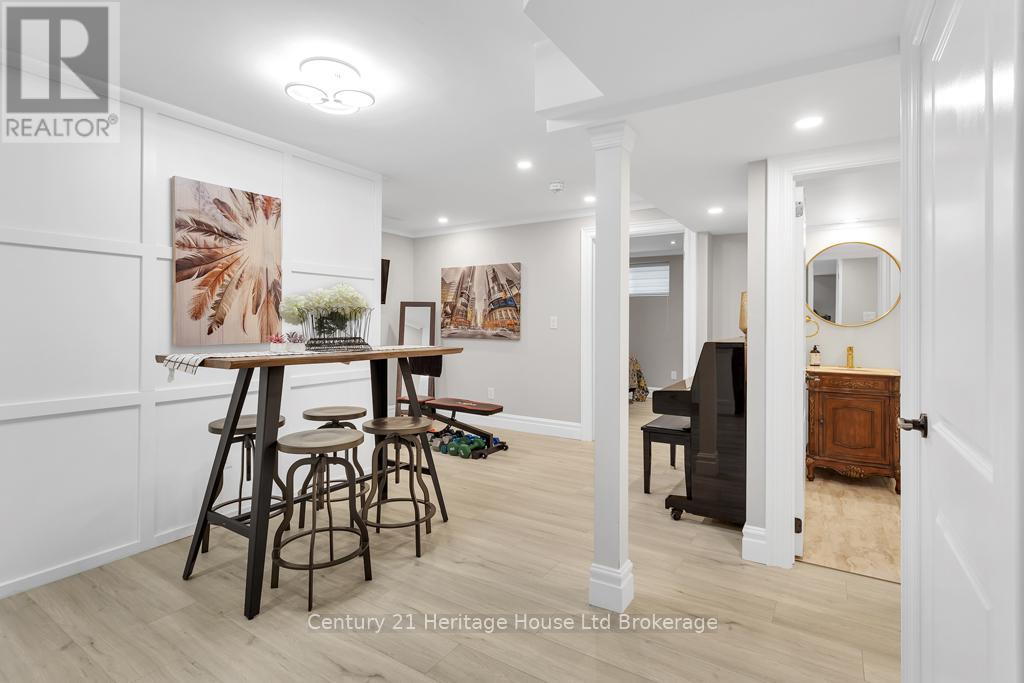 717 Normandy Drive, Woodstock (Woodstock - North), Ontario  N4T 0C5 - Photo 28 - X12440631