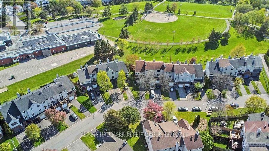 648 Brome Crescent, Ottawa, Ontario  K4A 1W2 - Photo 33 - X12629298