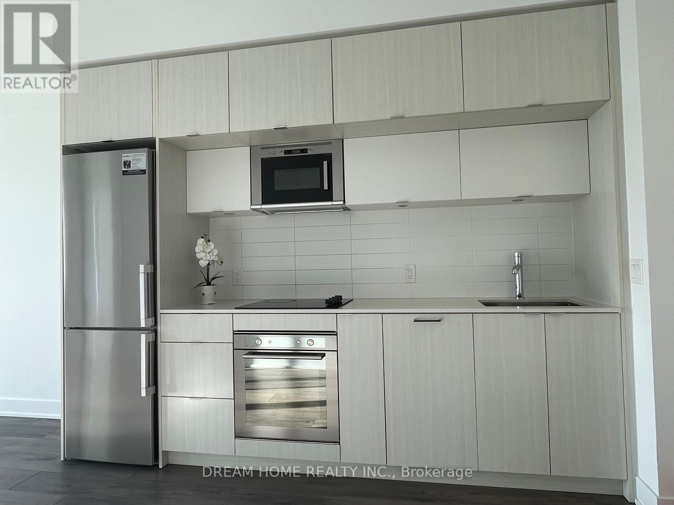 2620 - 585 Bloor Street, Toronto, Ontario  M4W 0B3 - Photo 2 - C12615574