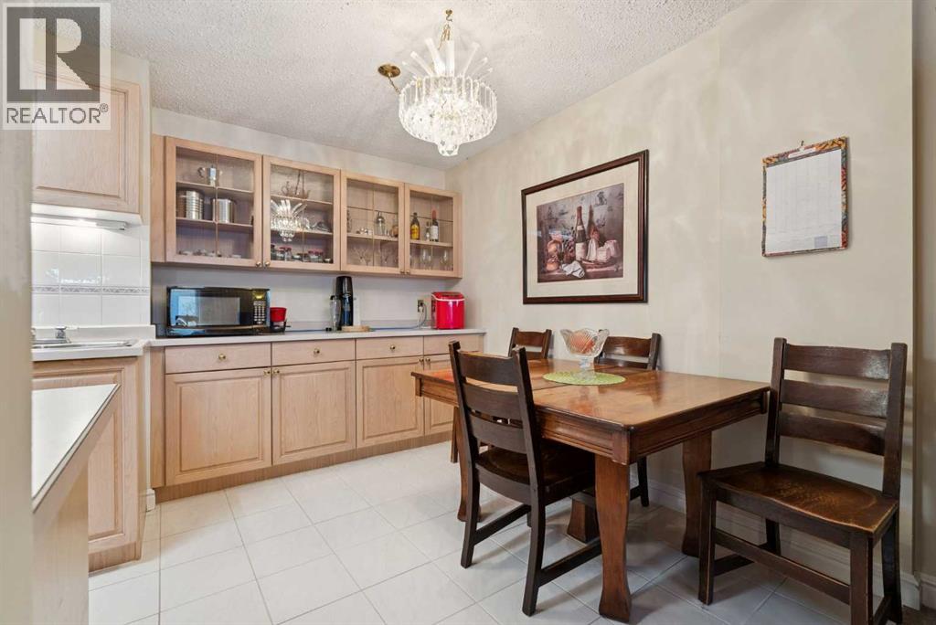 1107, 201 Brae Glen Sw, Calgary, Alberta  T2W 2B1 - Photo 9 - A2273707