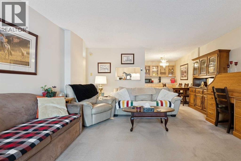 1107, 201 Brae Glen Sw, Calgary, Alberta  T2W 2B1 - Photo 11 - A2273707