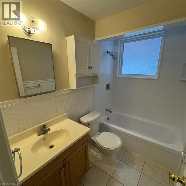 62 Moore Avenue Unit# 1, Kitchener, Ontario  N2H 3S3 - Photo 11 - 40782172