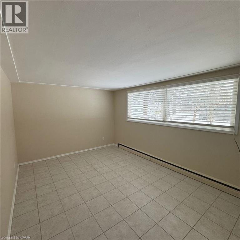 62 Moore Avenue Unit# 1, Kitchener, Ontario  N2H 3S3 - Photo 3 - 40782172