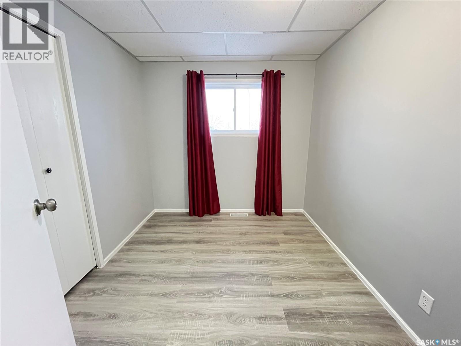 6 Stockdale Crescent, Maple Creek, Saskatchewan  S0N 1N0 - Photo 30 - SK025551