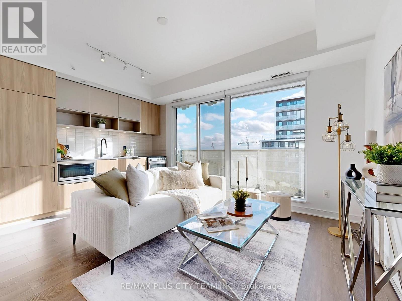 804 - 60 TANNERY ROAD, Toronto, Ontario