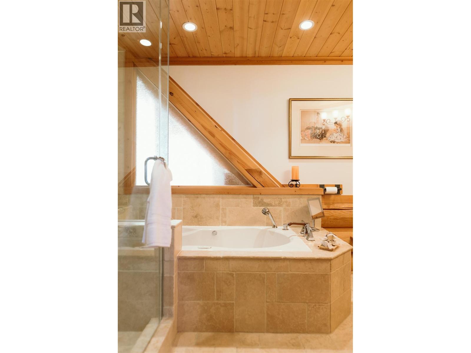 1595 COLUMBIA VALLEY VEIW Drive Golden, BC V0A1H2_10