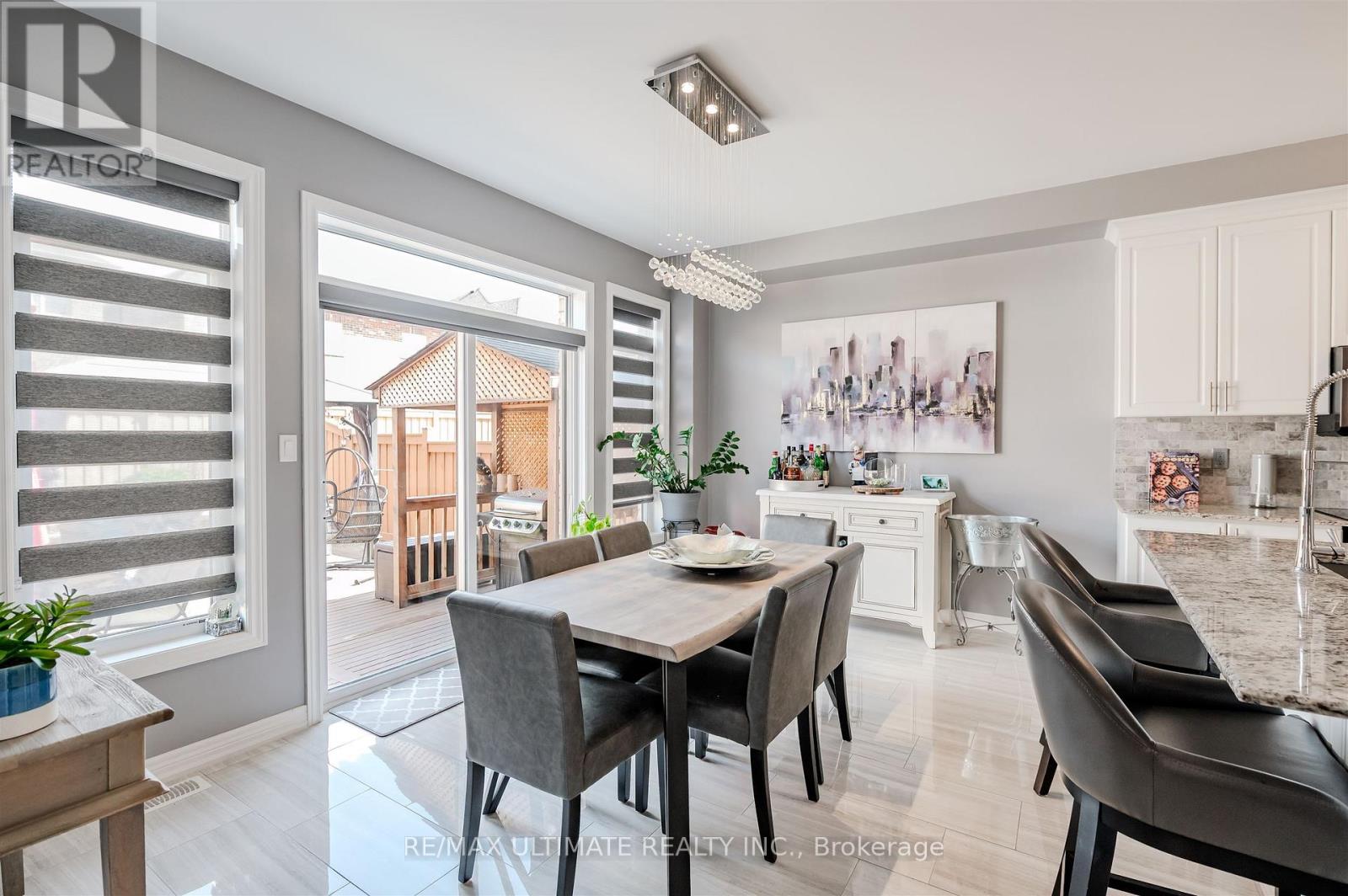 47 Lewis Avenue, Bradford West Gwillimbury, Ontario  L3Z 0X2 - Photo 14 - N12629264