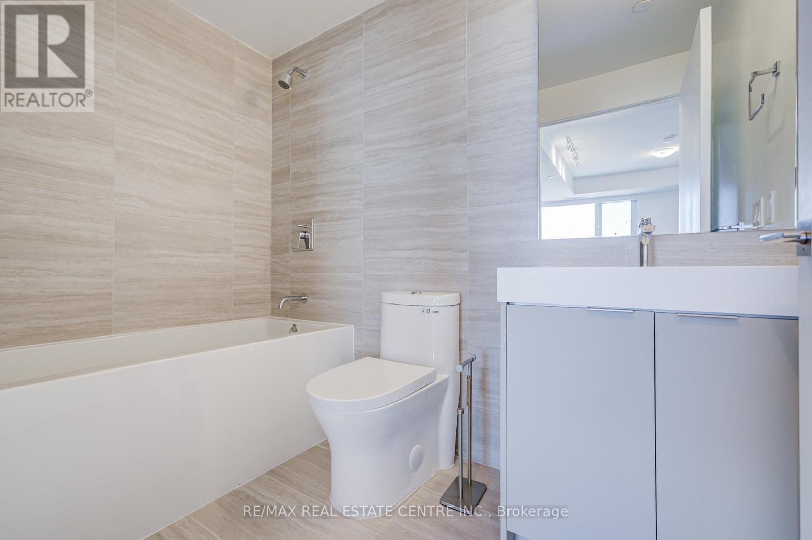 2204 - 474 Caldari Road, Vaughan (Concord), Ontario  L4K 0R5 - Photo 28 - N12629294