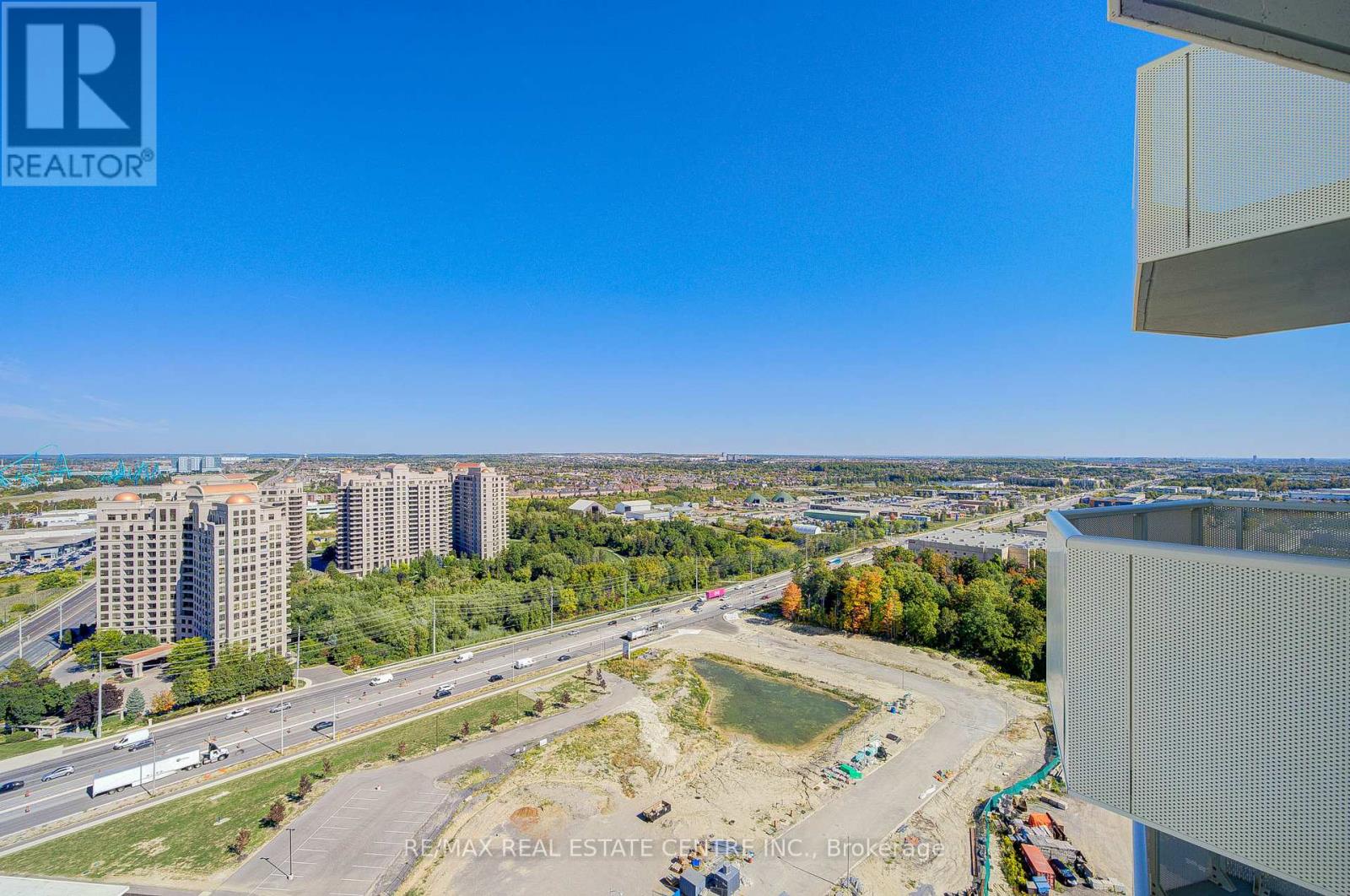 2204 - 474 Caldari Road, Vaughan (Concord), Ontario  L4K 0R5 - Photo 35 - N12629294