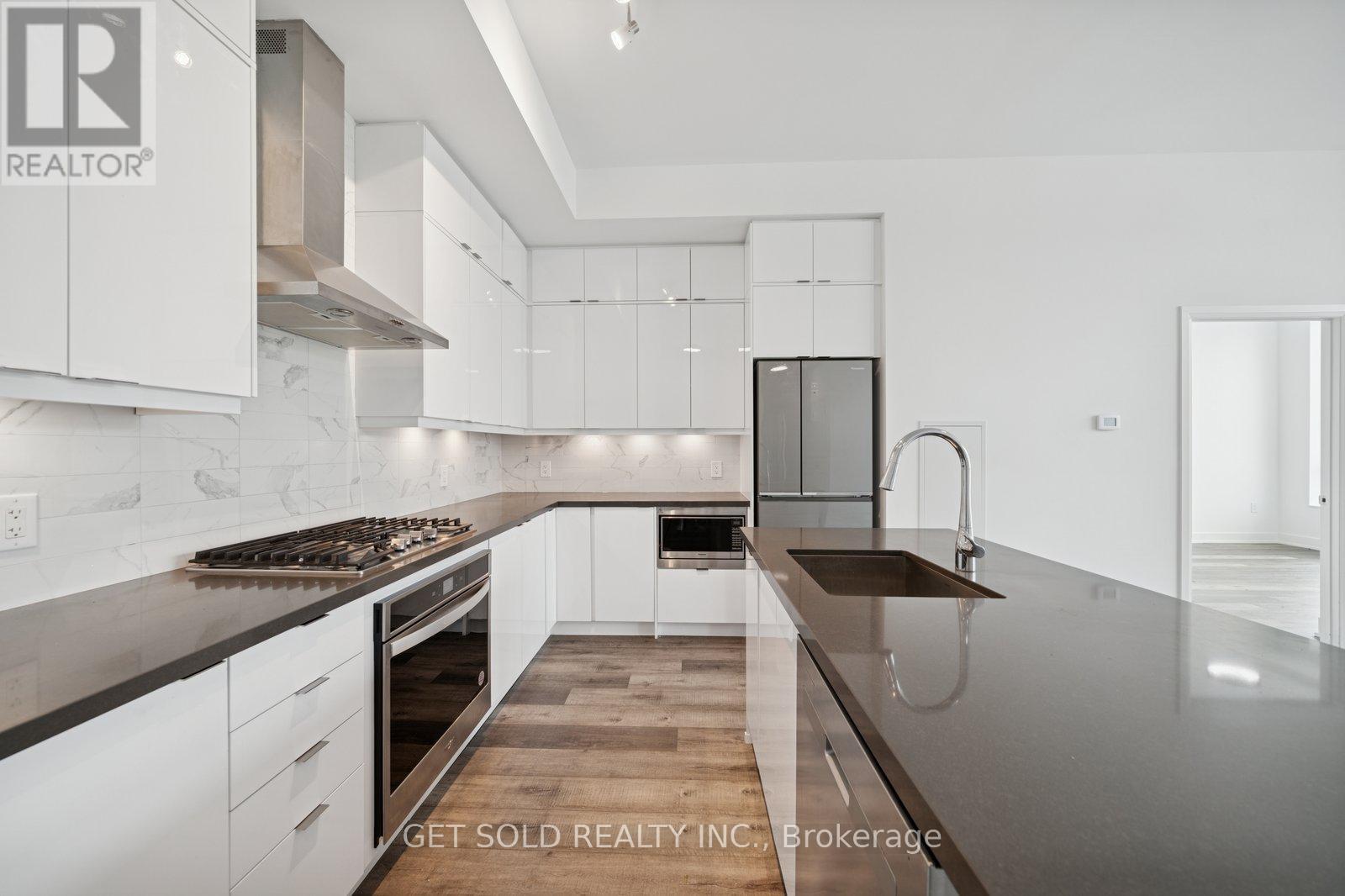 728 - 11750 Ninth Line, Whitchurch-Stouffville, Ontario  L4A 1H6 - Photo 4 - N12629296