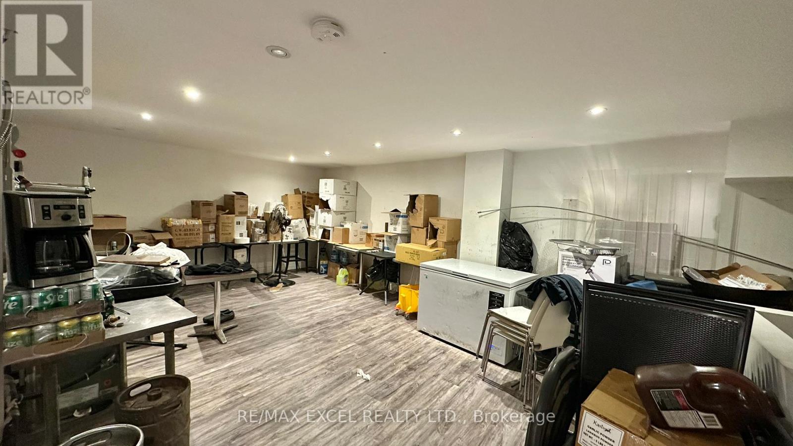 3032 Dundas Street W, Toronto, Ontario  M6P 1Z3 - Photo 12 - W12629256